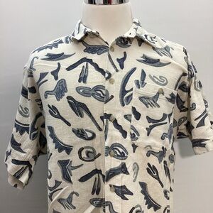 Men’s Blue and White Casual Button Down Shirt with Paisley Print Size XL 43/44